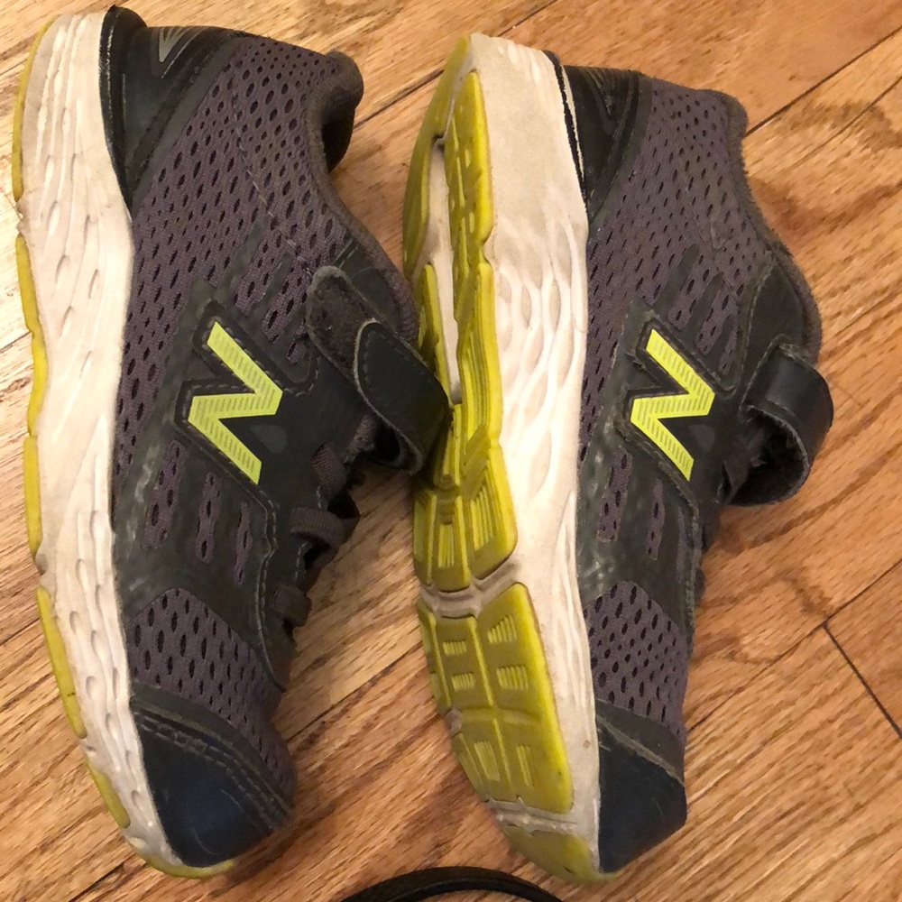 Toddler new balance sneakers nb techride 680v5 sz9